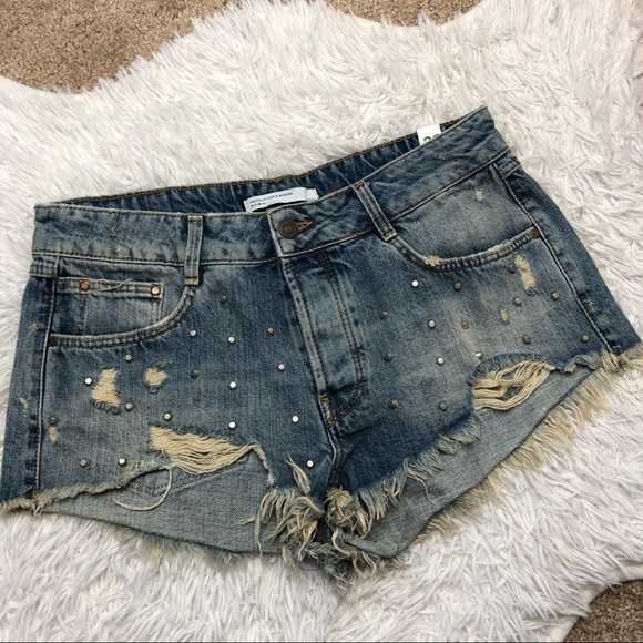 Zara Pants - NWT Zara Denim Studded Hot Pants Shorts